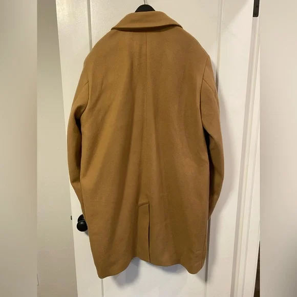 Lightly worn. - Picture 2 of 2